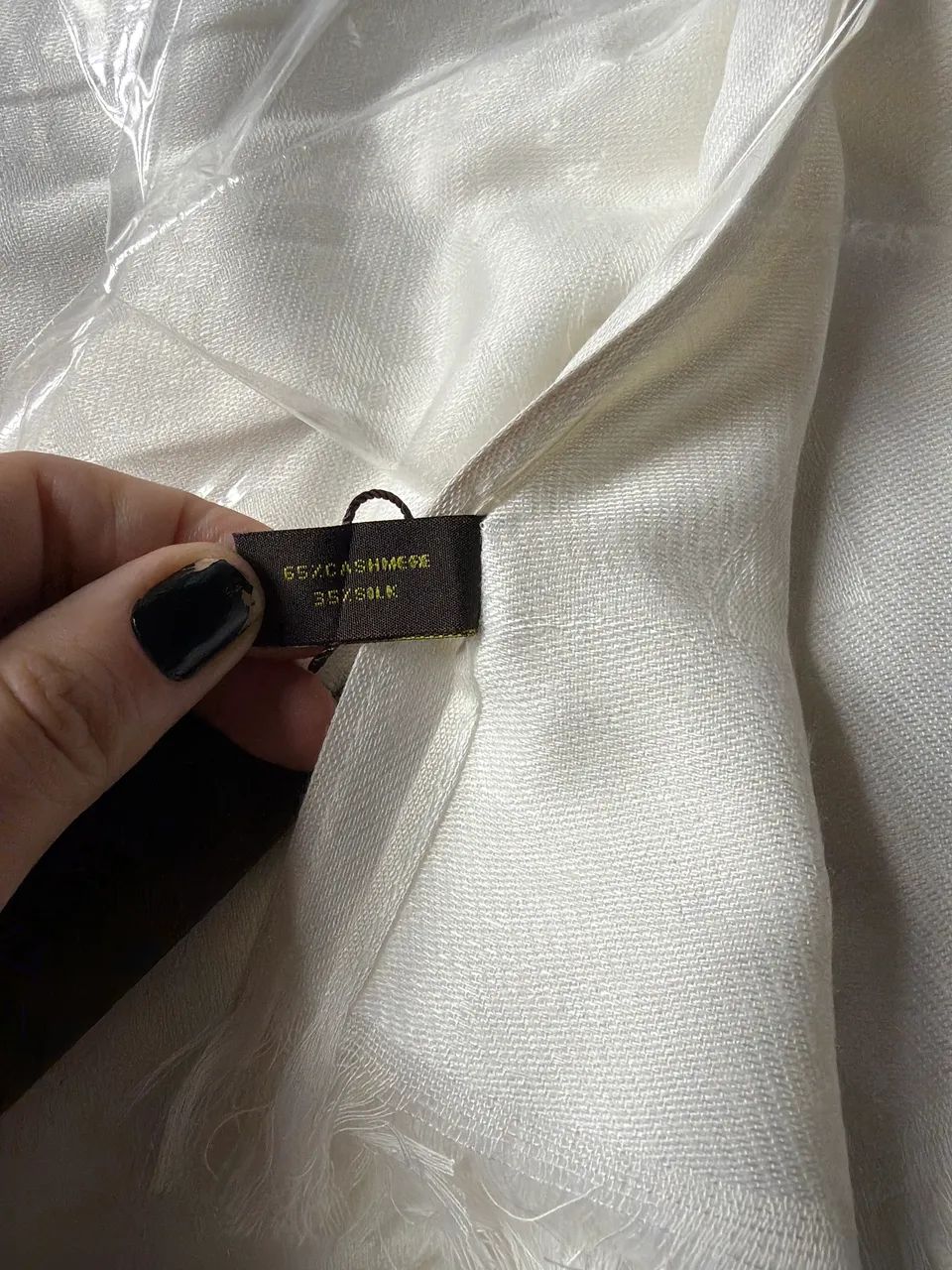 Echarpe Louis Vuitton Branca  - Foto 3