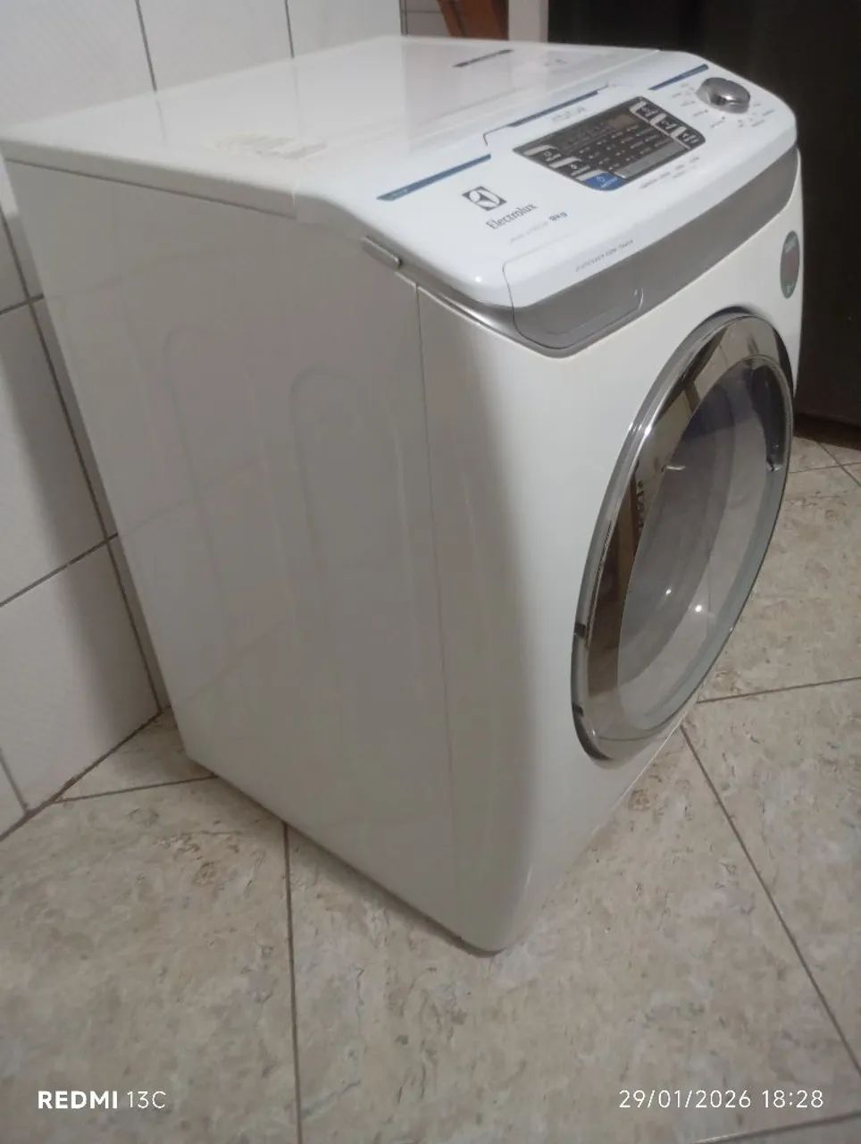 Lava e Seca Electrolux LSI09 - 9kg - 127V - Foto 2