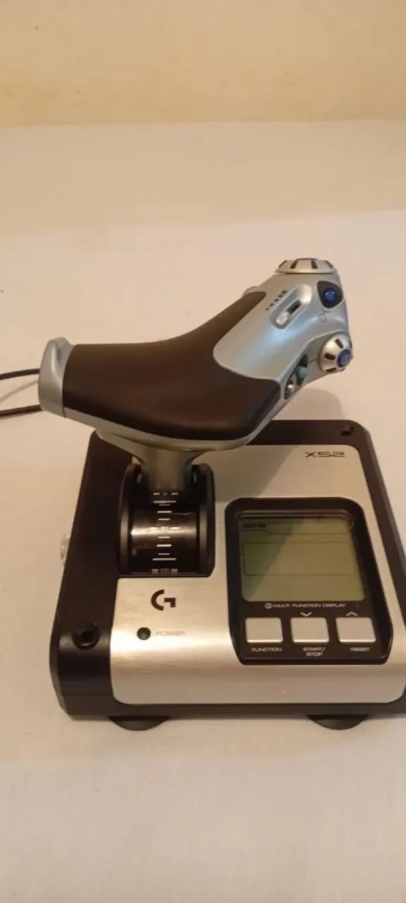 Controle simulador logitech x52 - Foto 3