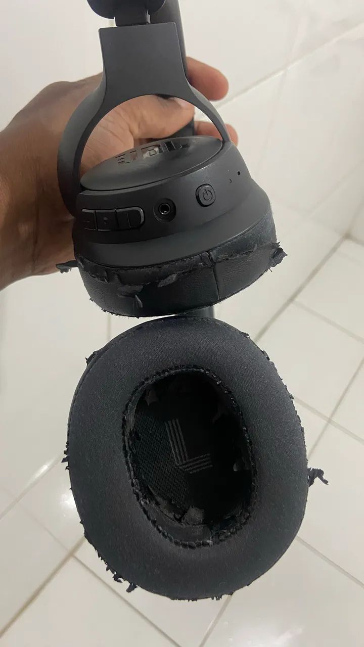 Fone JBL TUNE 720BT