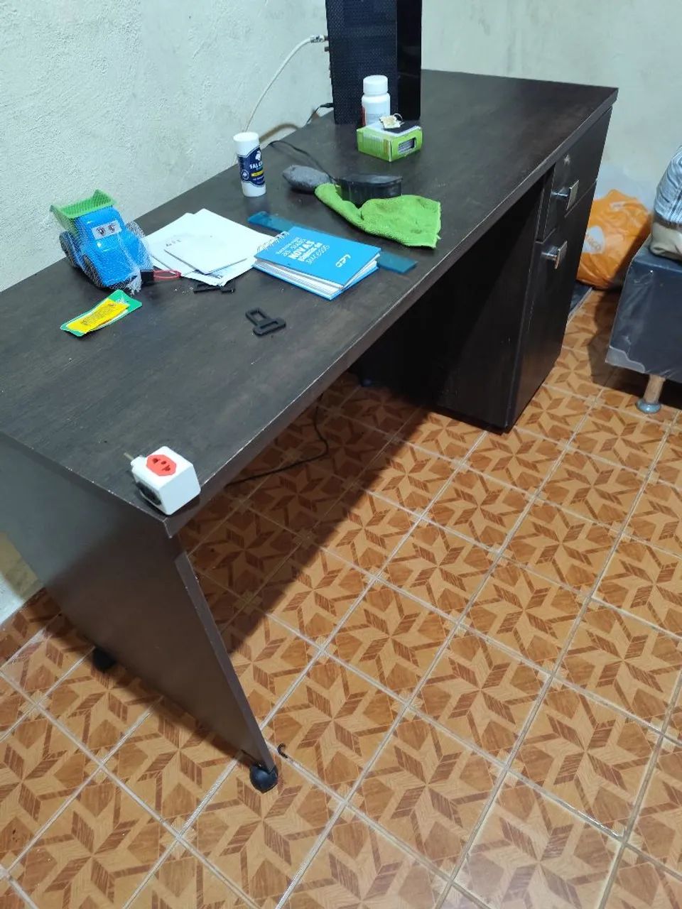 Vendo escrivaninha  - Foto 3