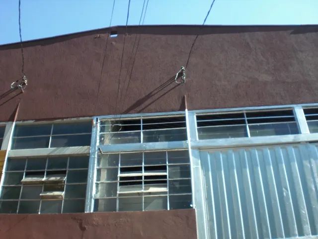 Galpão 290m2 com AVCB Bairro Santa Amelia