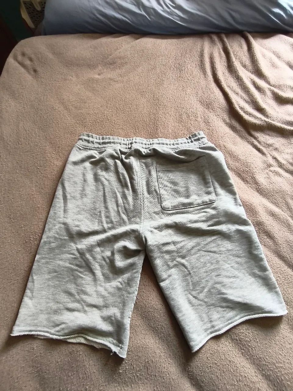 Short cinza tamanho p  - Foto 2