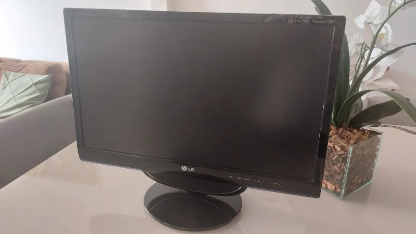 Monitor