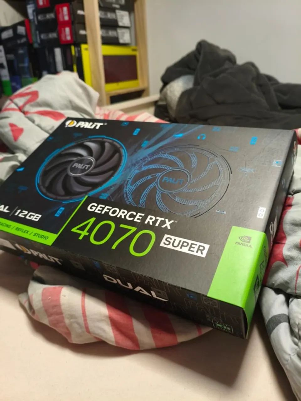 Placa de Vídeo Palit RTX 4070 Super Dual 12GB GDDR6X DLSS Ray Tracing [semi-nova]