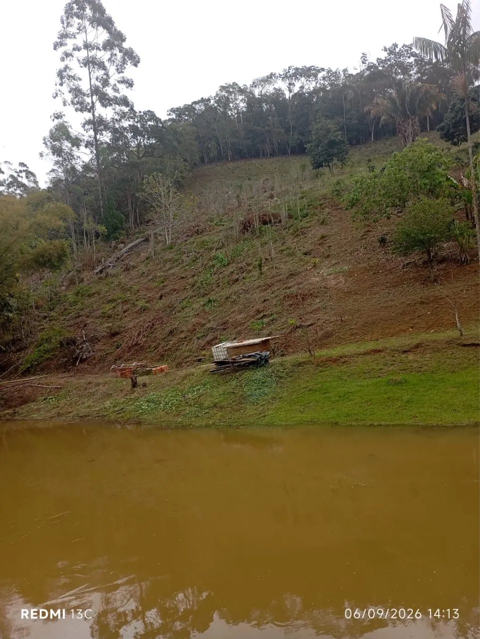 Chácara 3.000m² com Lago em Santa Teresa - 8 km do Centro - Foto 3