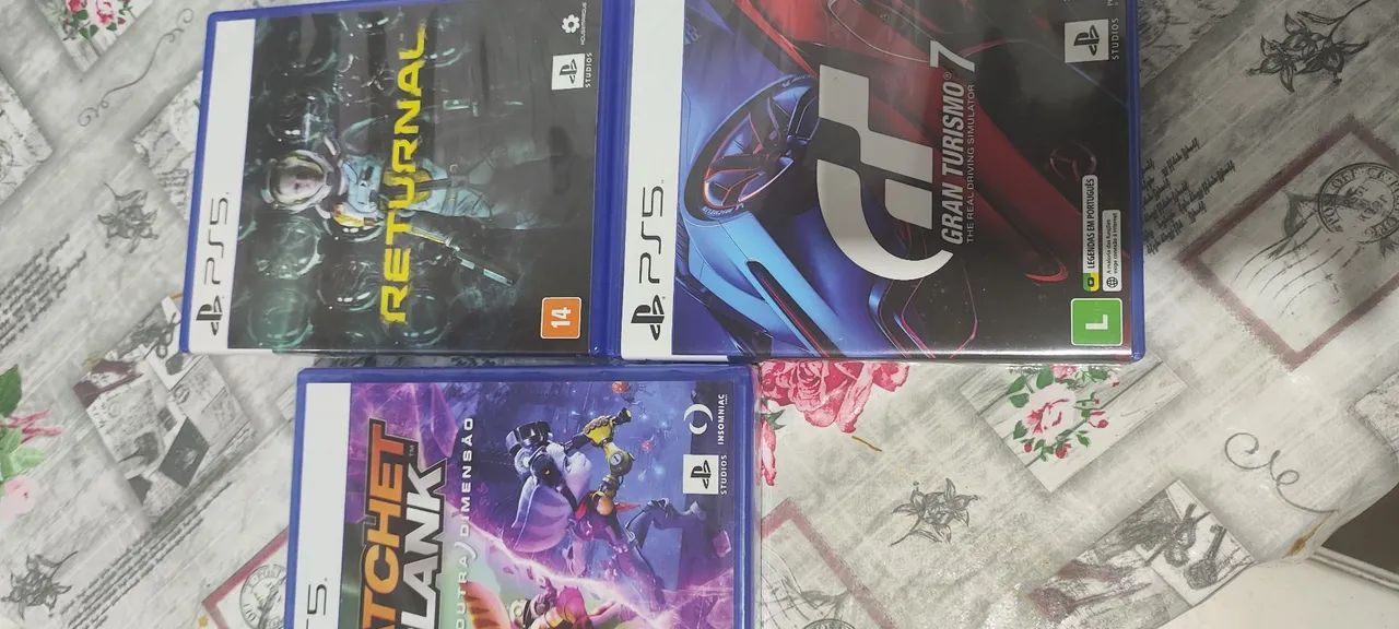 Ps5 com leitor jogos e 2 controles - Foto 5