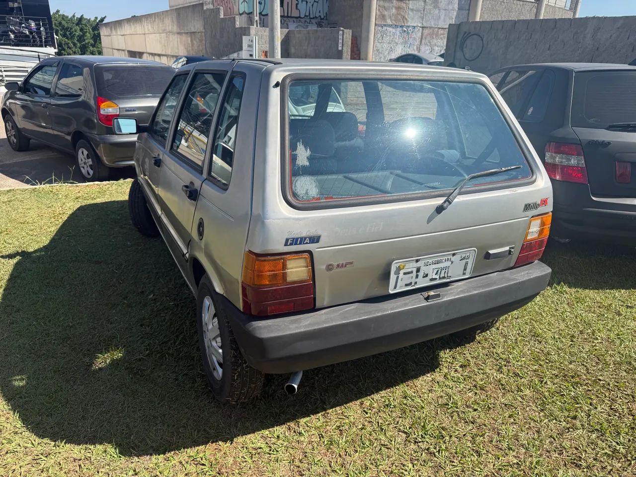 Fiat Uno Mille/ Mille EX/ Smart 4P (álcool) 2000 - Foto 2