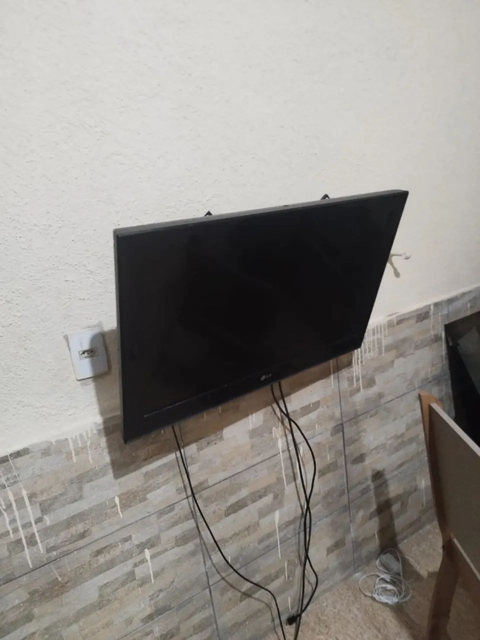tv 32 polegadas com suporte e antena interna  - Foto 2