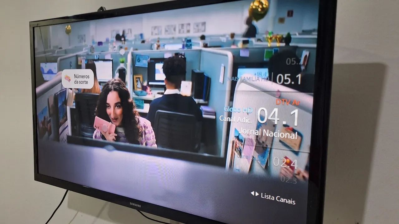 TV Samsung Smart 32  - Foto 2