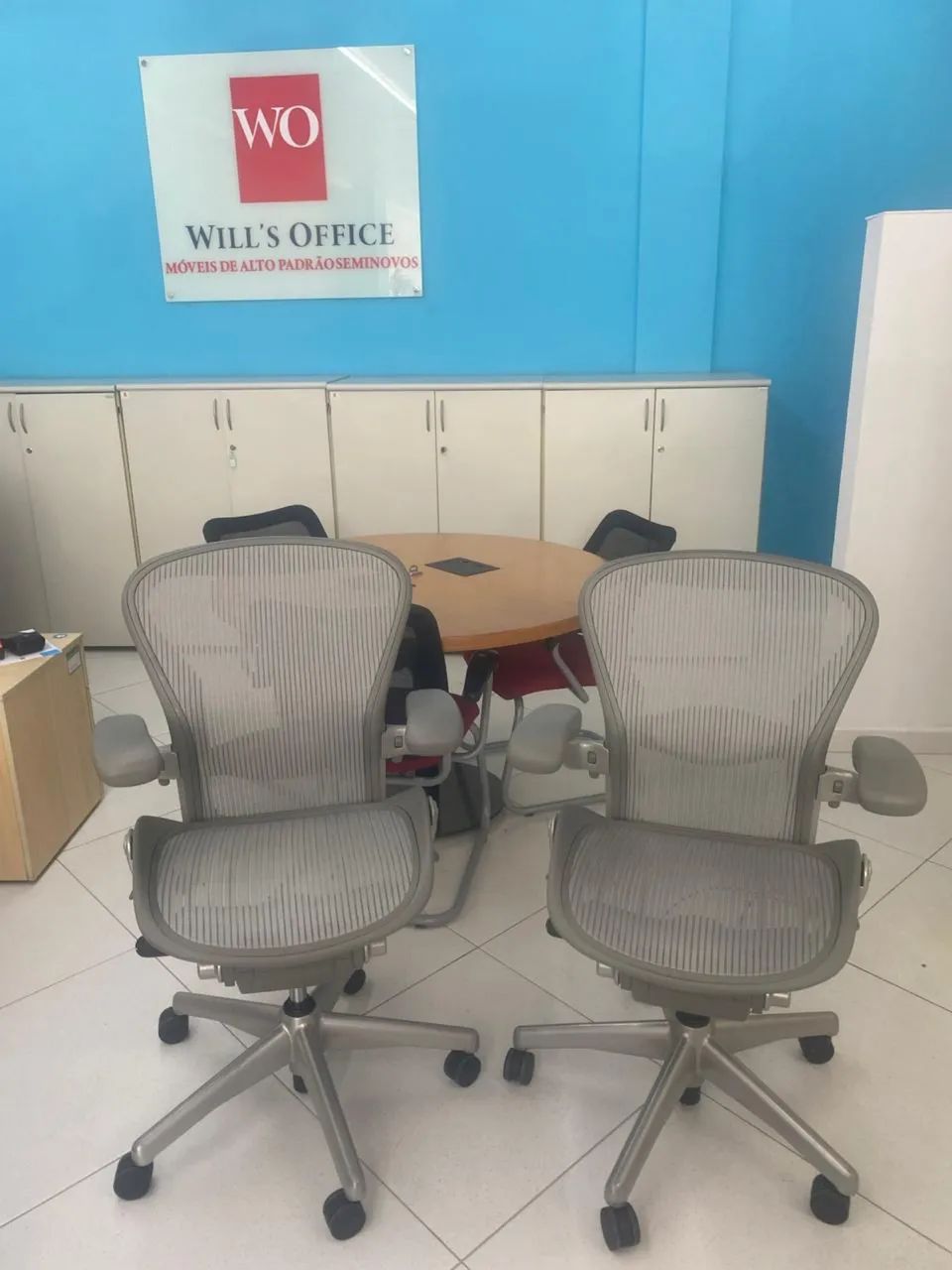 Vendo Cadeiras Herman Miller seminovas