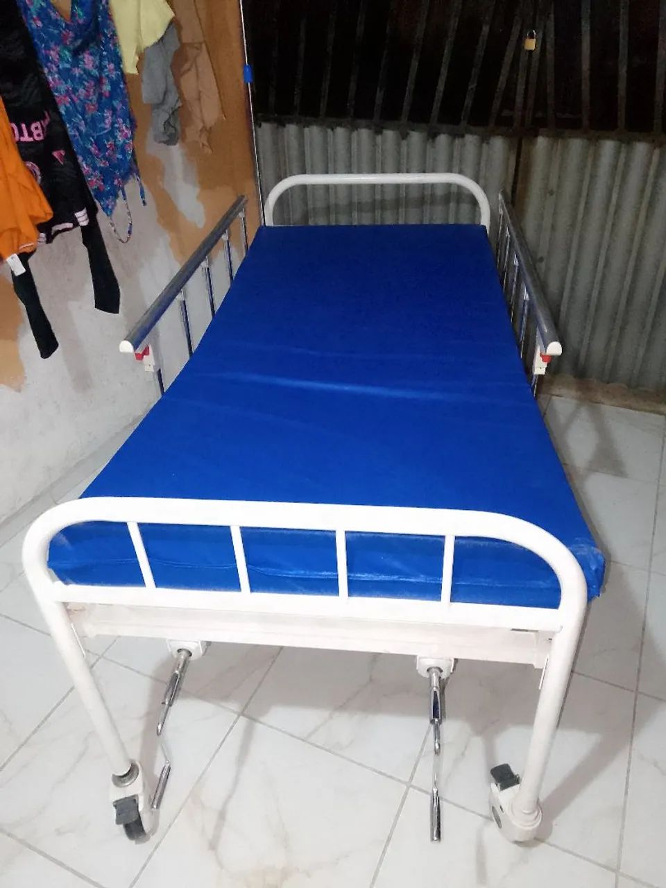 Cama hospitalar moderna 