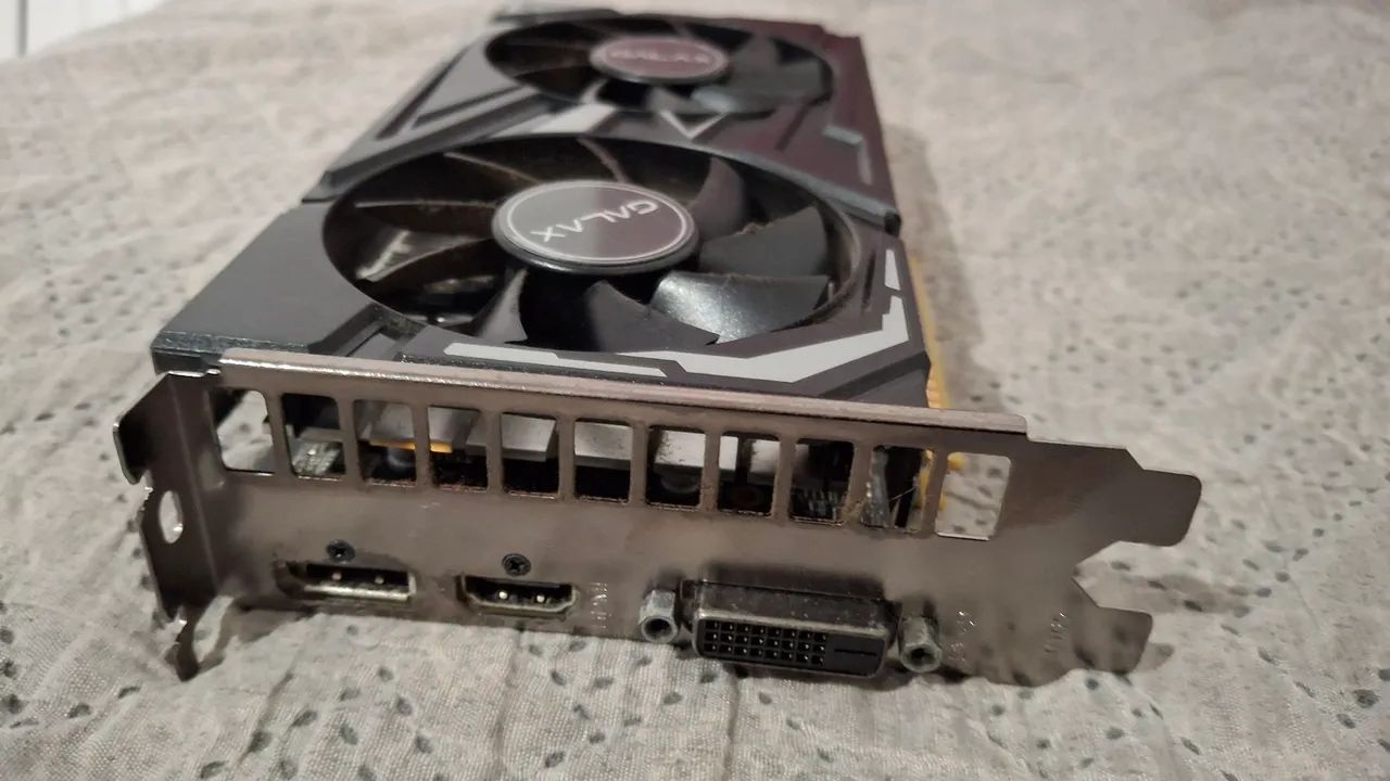 GTX 1650 Galax usada - Foto 3