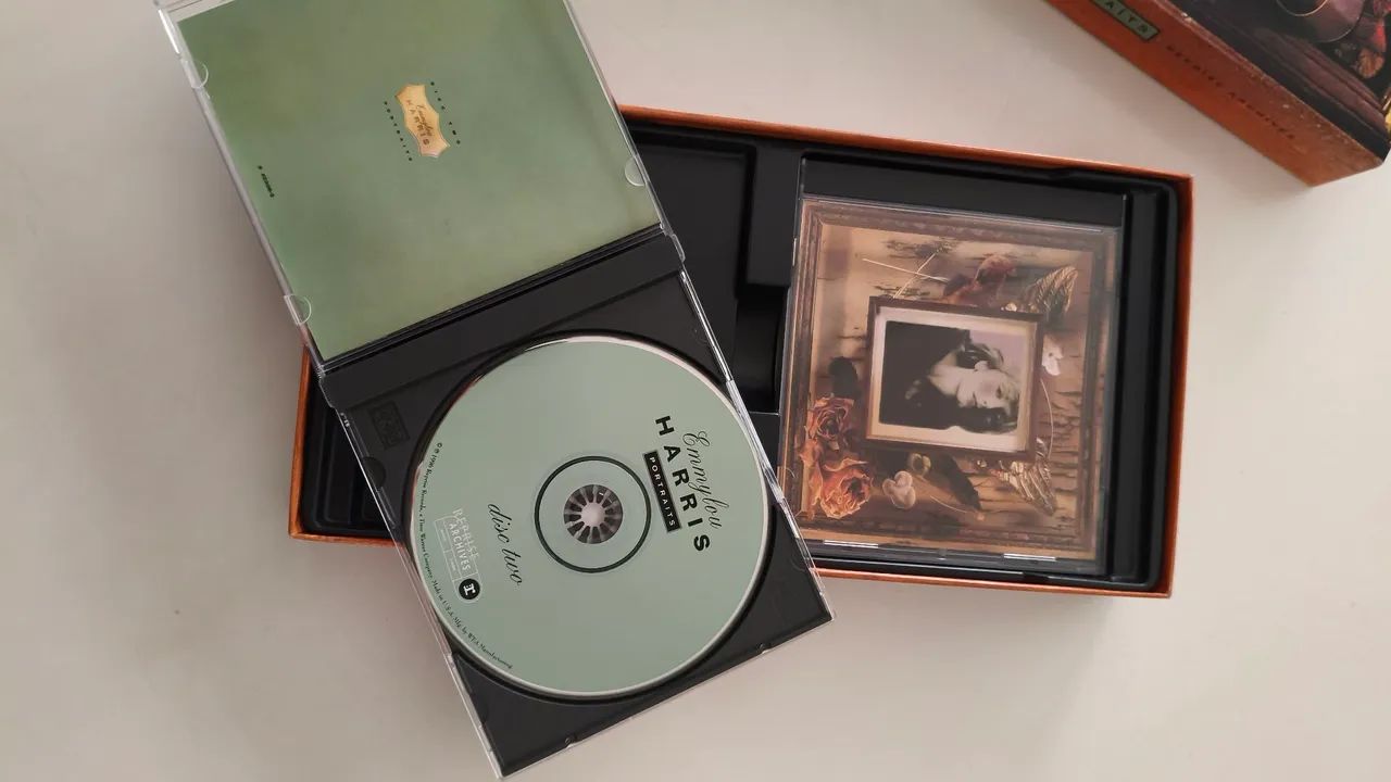 Music Box Emmylou Harris 3 CDs - Foto 2