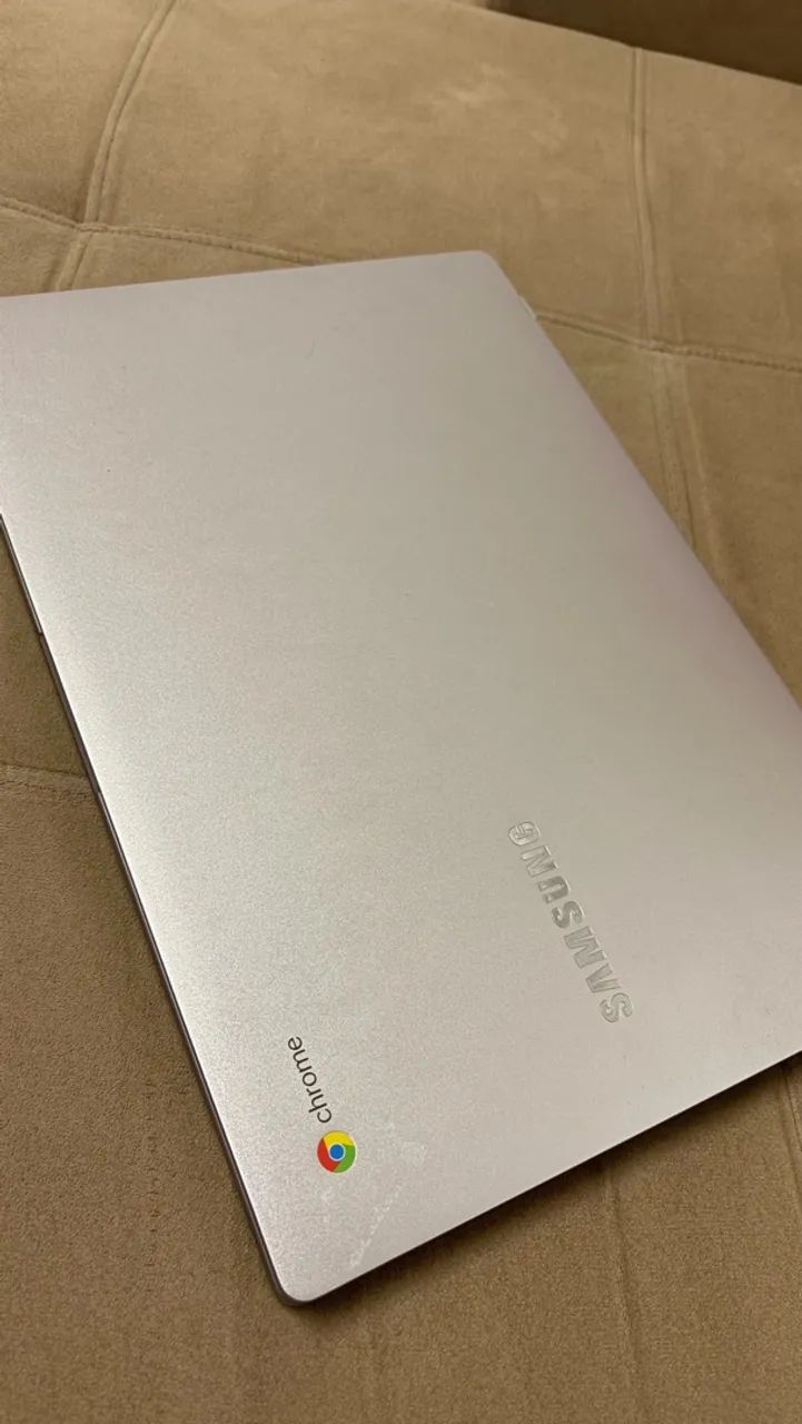 Chromebook Samsung 15.6 Intel Celeron  - Foto 2