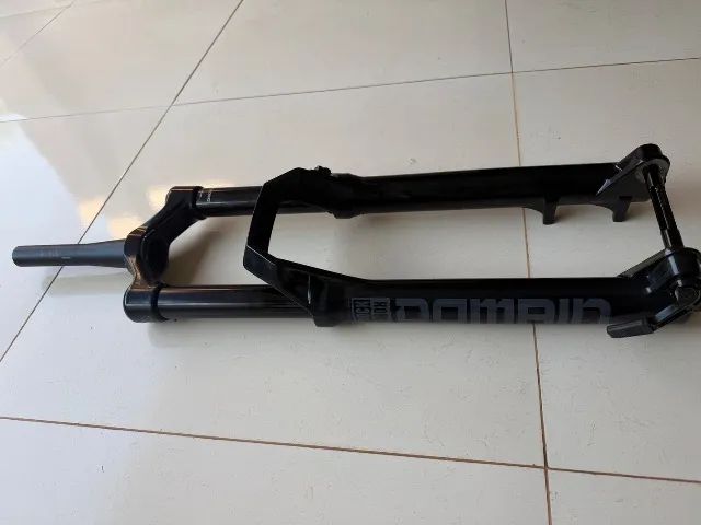 Rock shox domain 170mm 29?  - Foto 2