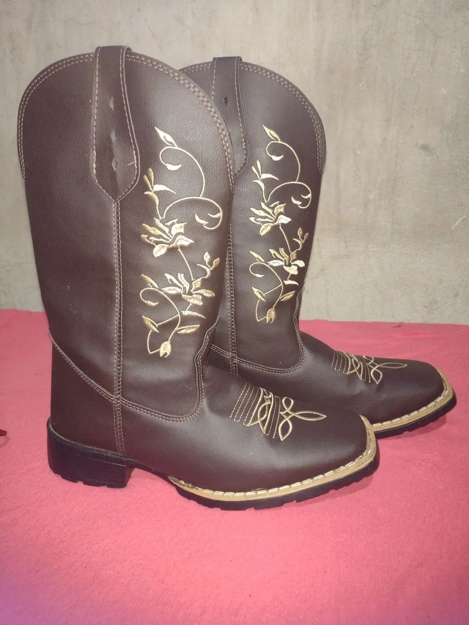 Bota Country Feminina Bordada Nº 37 - Semi Nova - Foto 3