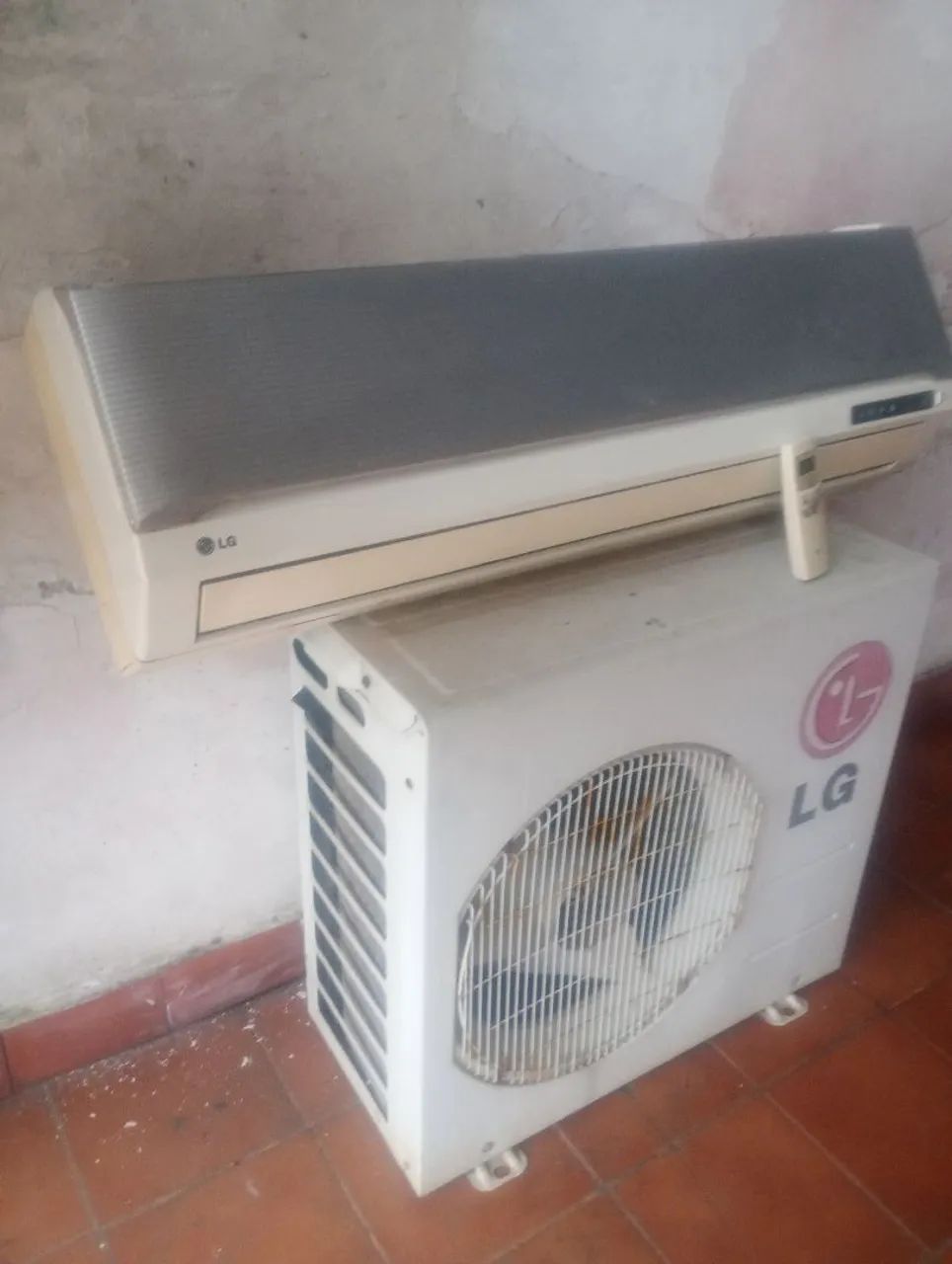 Com instalação/Split LG 9000 BTUs + instalação  - Foto 4