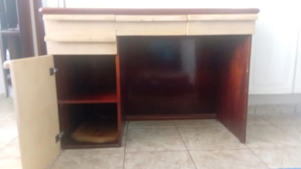 Mesa Madeira Estudo com cadeira - Foto 2