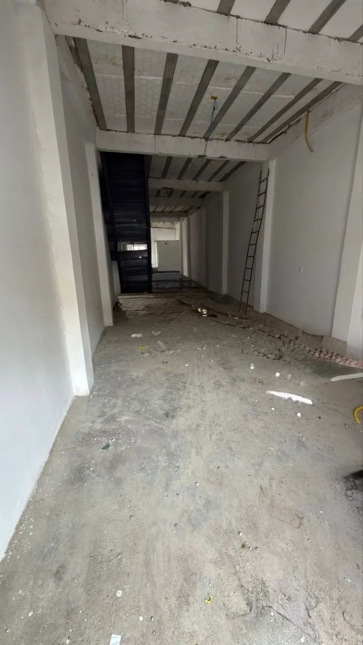 Ponto Comercial 92m² com 1º Andar no Centro Próx. Feira do Paraguai - Foto 2