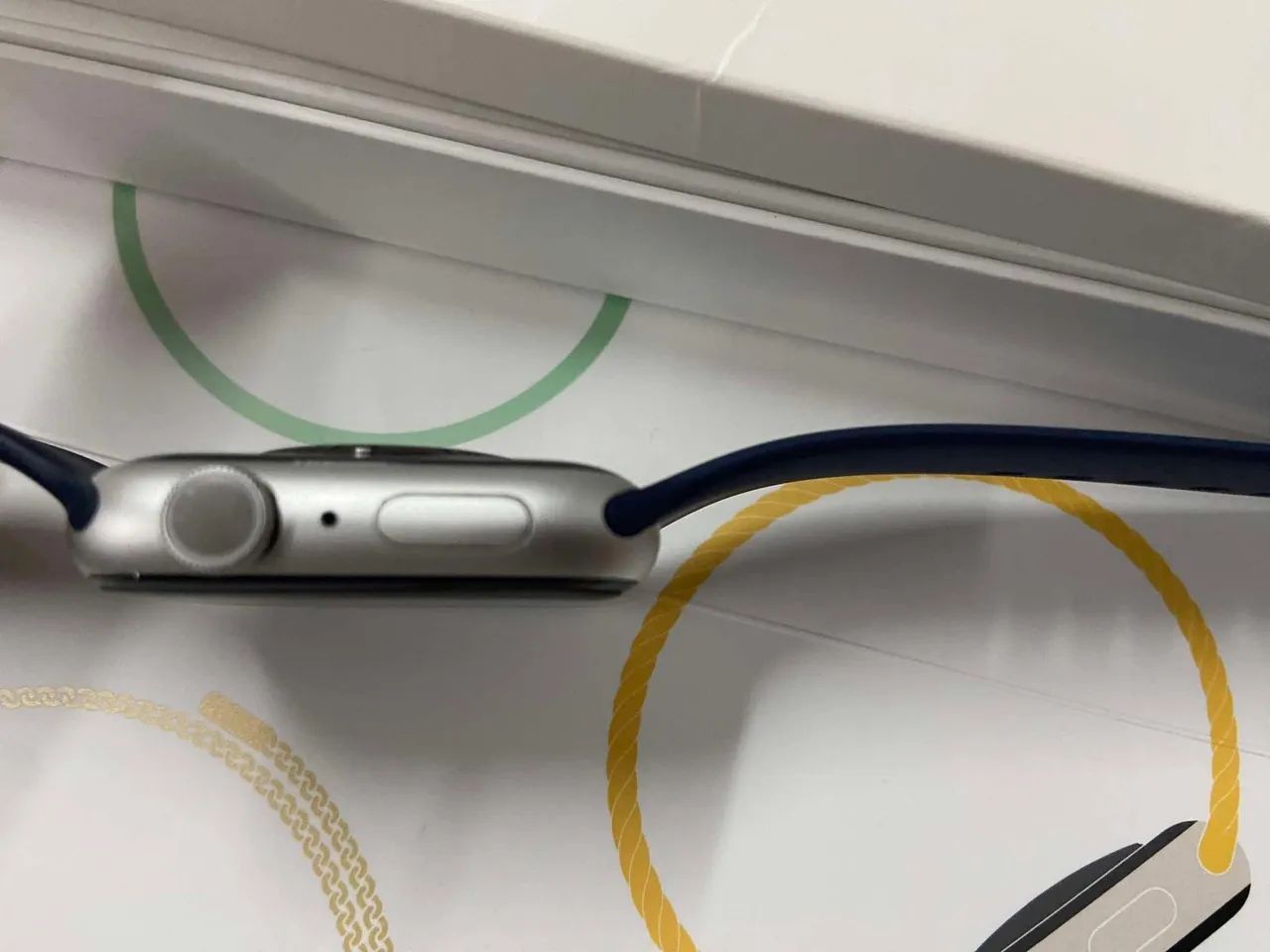 Apple Watch S8427577830623815683