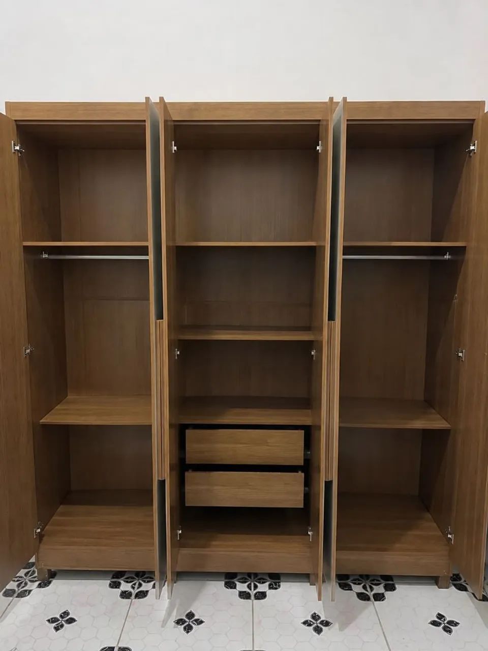 Guarda roupa de CASAL  $850 - Foto 2