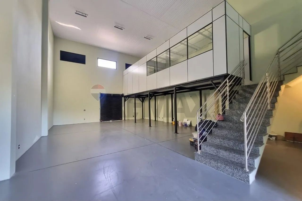 Galpão para alugar com !C 225m² em Vila Santa Claudina , Vinhedo SP