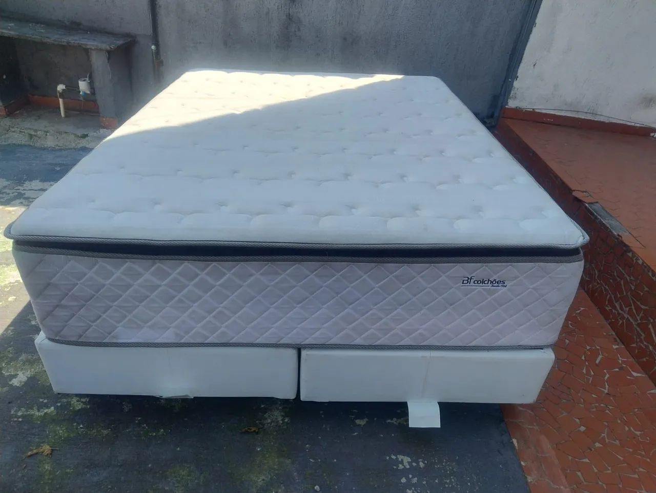 Cama Box Casal Queen com Colchão BF