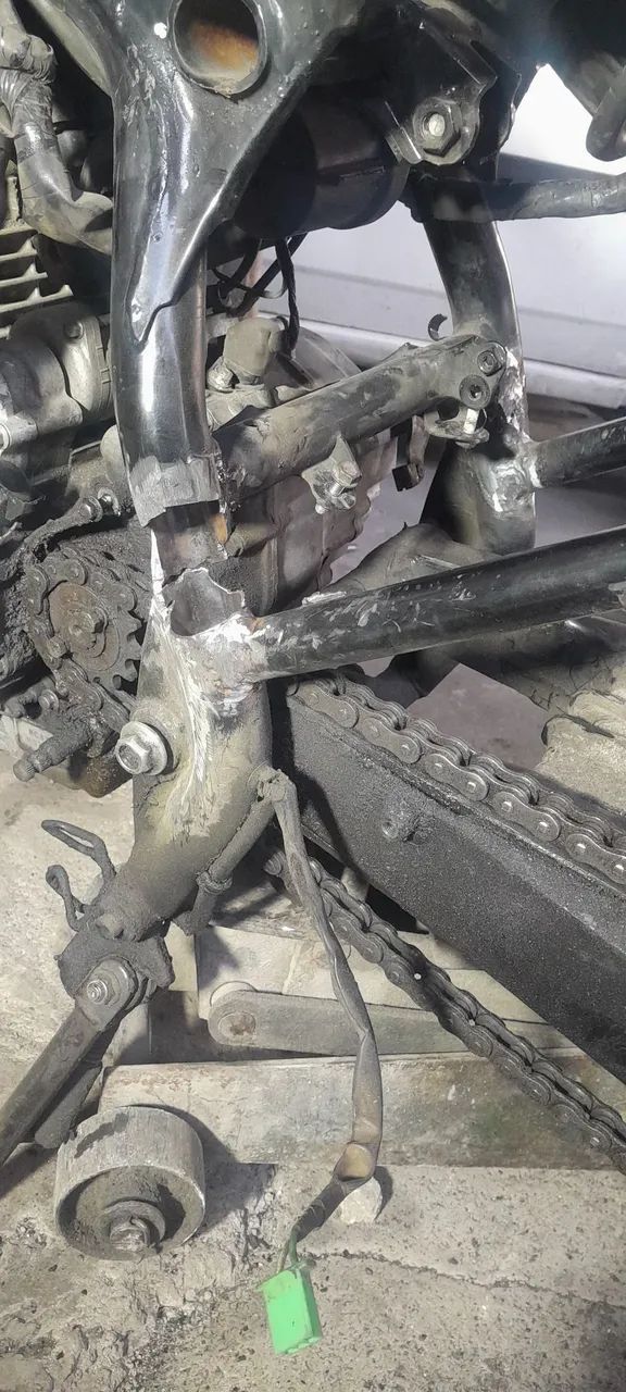 Reparos em quadros de motos 