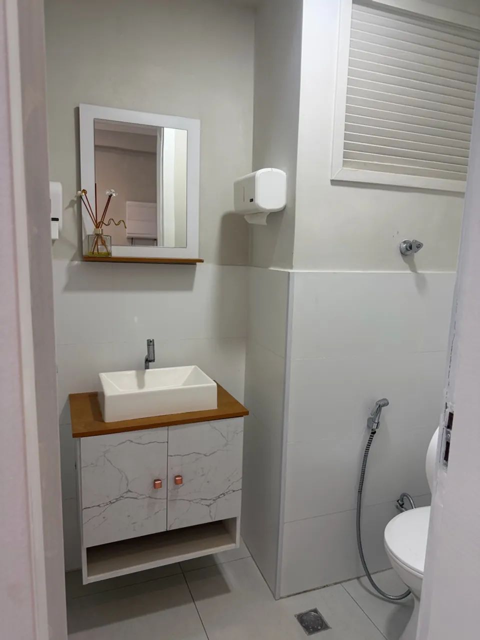 Alugo sala em consultório de Harmonização  - Foto 4