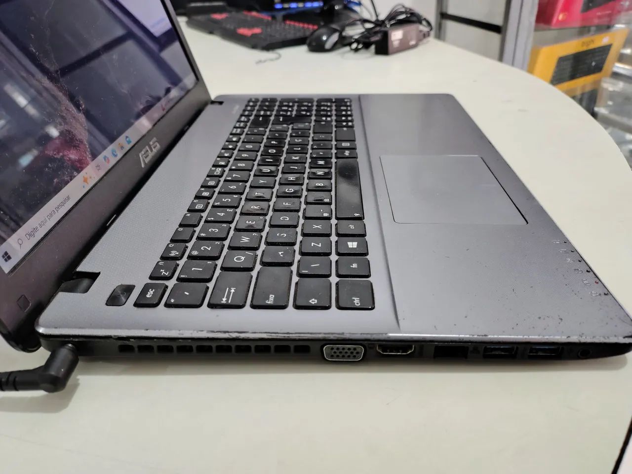 Notebook Asus Quad Core 6 GB RAM 120 GB SSD Tela 15.6 Polegadas  - Foto 4