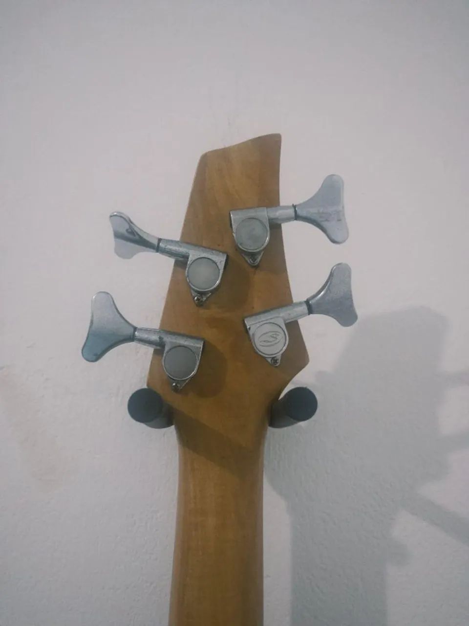 Baixo 4 cordas Tagima - Foto 4