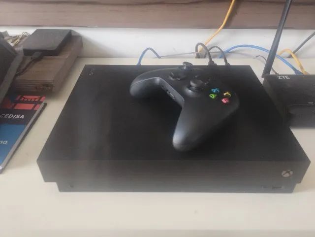 Xbox One X ( sem caixa)