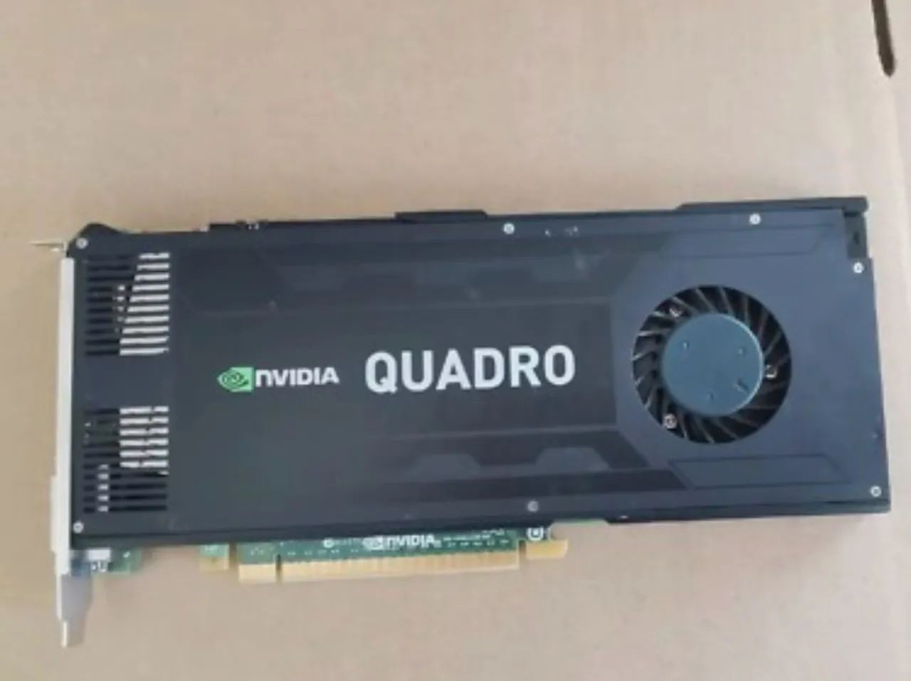 Placa de vídeo K4000