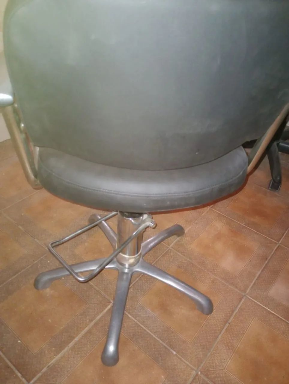 Cadeira de Cabeleireiro  - Foto 3
