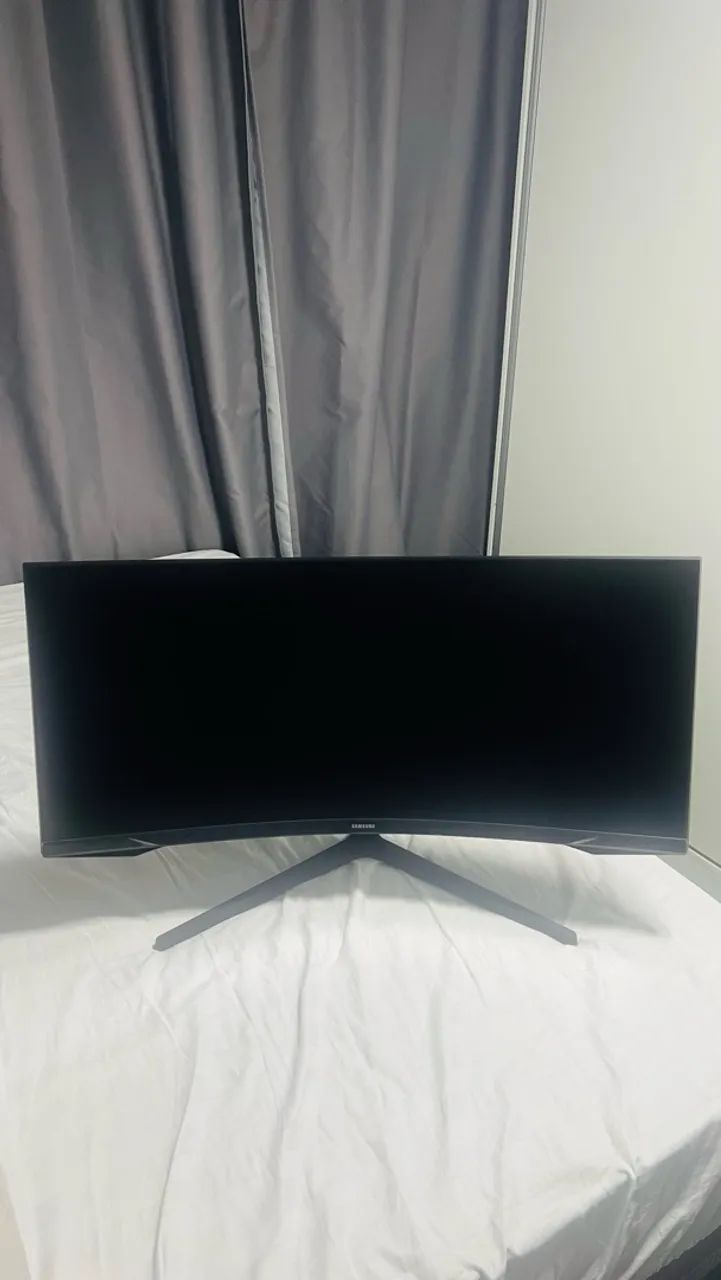 Monitor Odyssey G5 34 - Foto 3