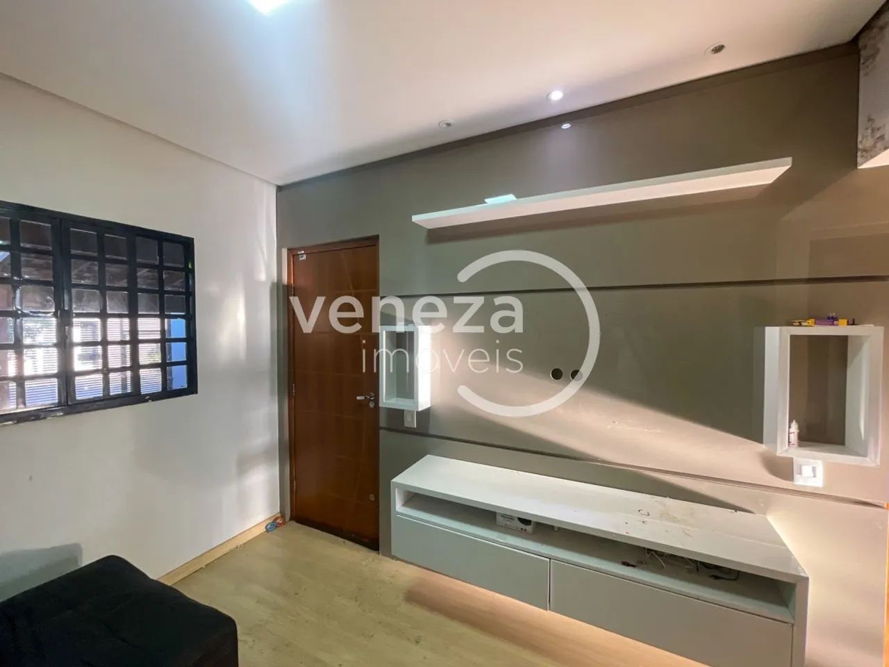 Casa para alugar com 3 quartos no Jardim Continental, Londrina - Foto 2