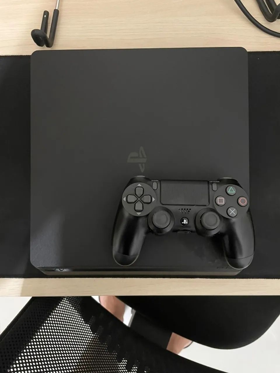 PS4 1TB