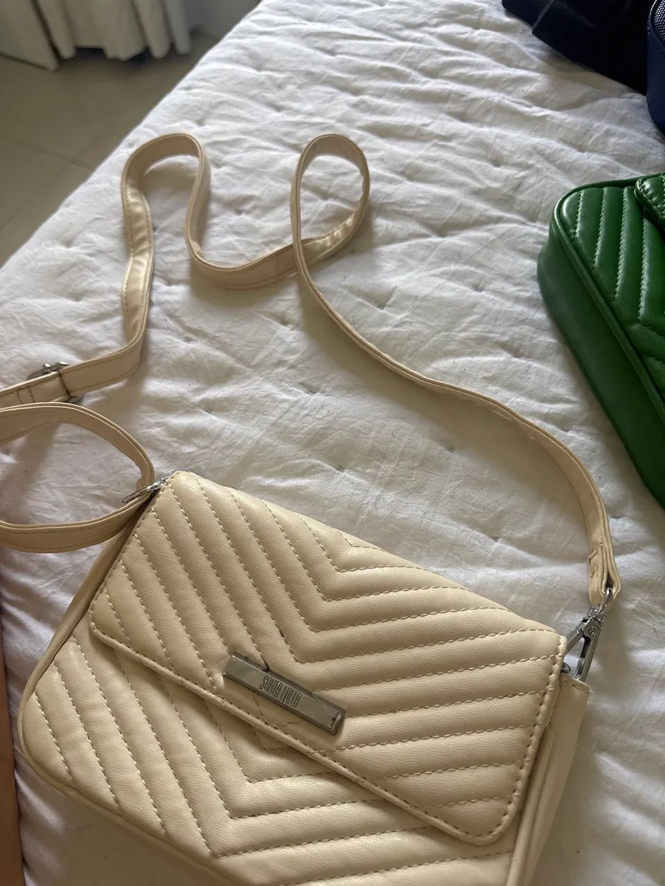 Bolsa Santa Lolla em bom estado - Foto 2