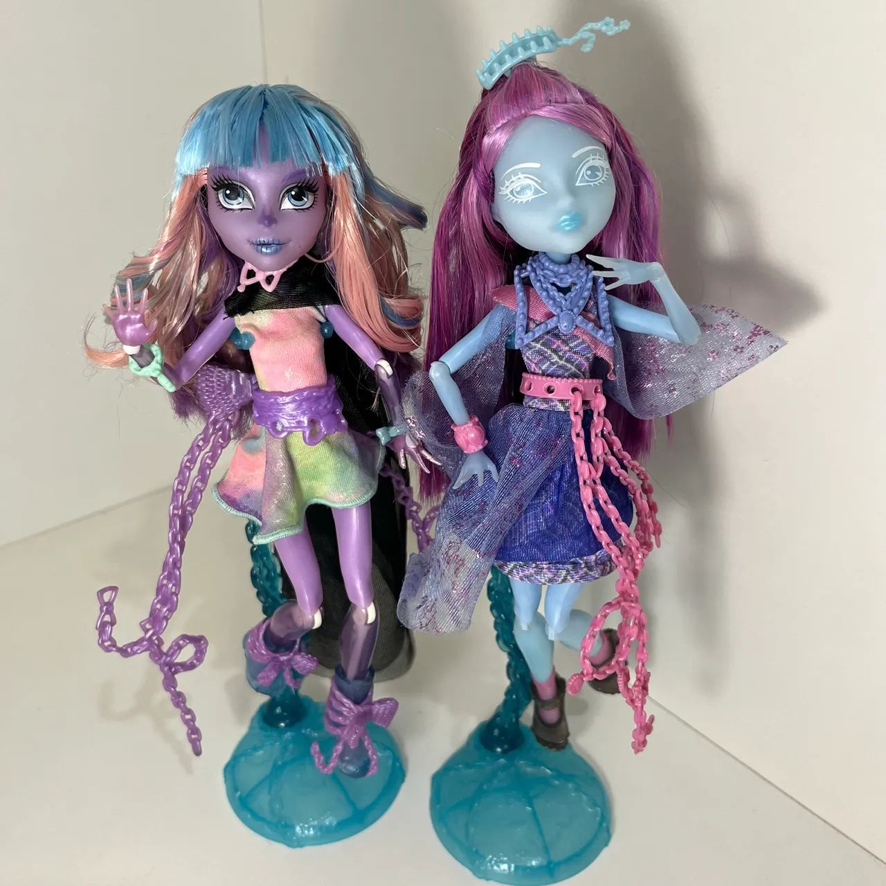 TROCO Kiyomi Haunterly e River Styxx Monster High 