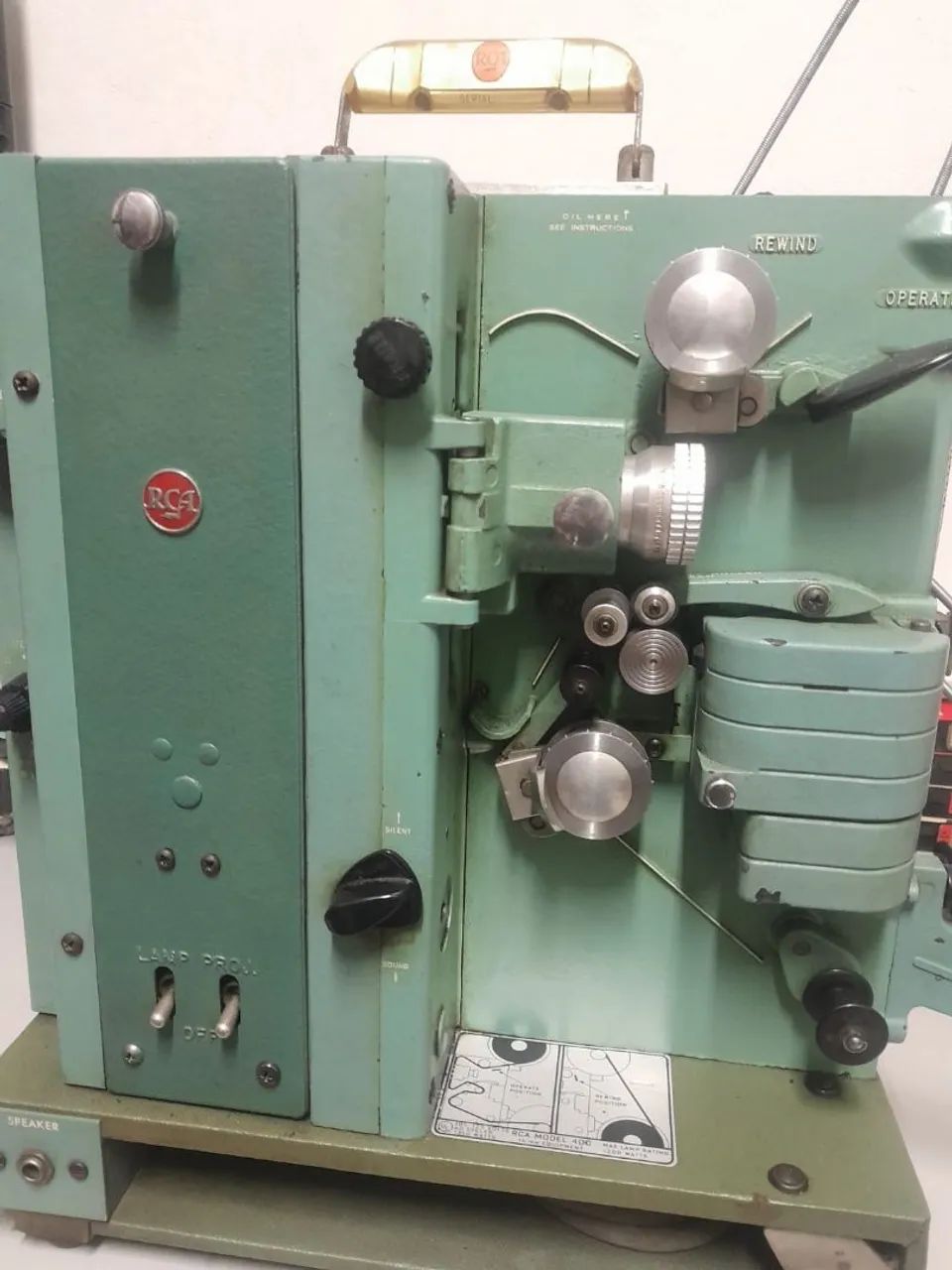 PROJETOR 16MM PELICULA 1949 RCA FUNCIONANDO  - Foto 3