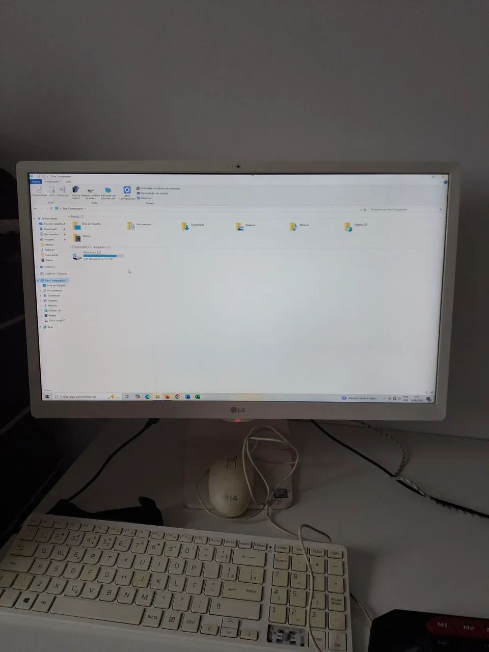 Computador All in One HP i5 Branco - Tela Full HD com Função TV(troco em um iPhone ).