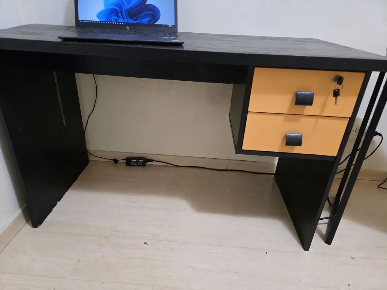 Mesa de computador + o kit inteiro - Foto 3