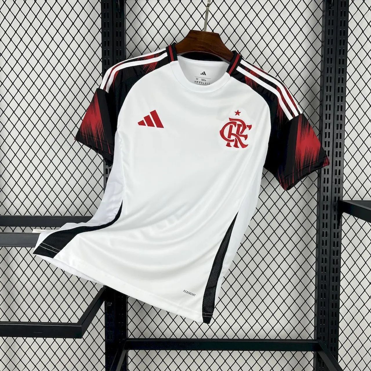 Camisa rubro negra - Foto 2