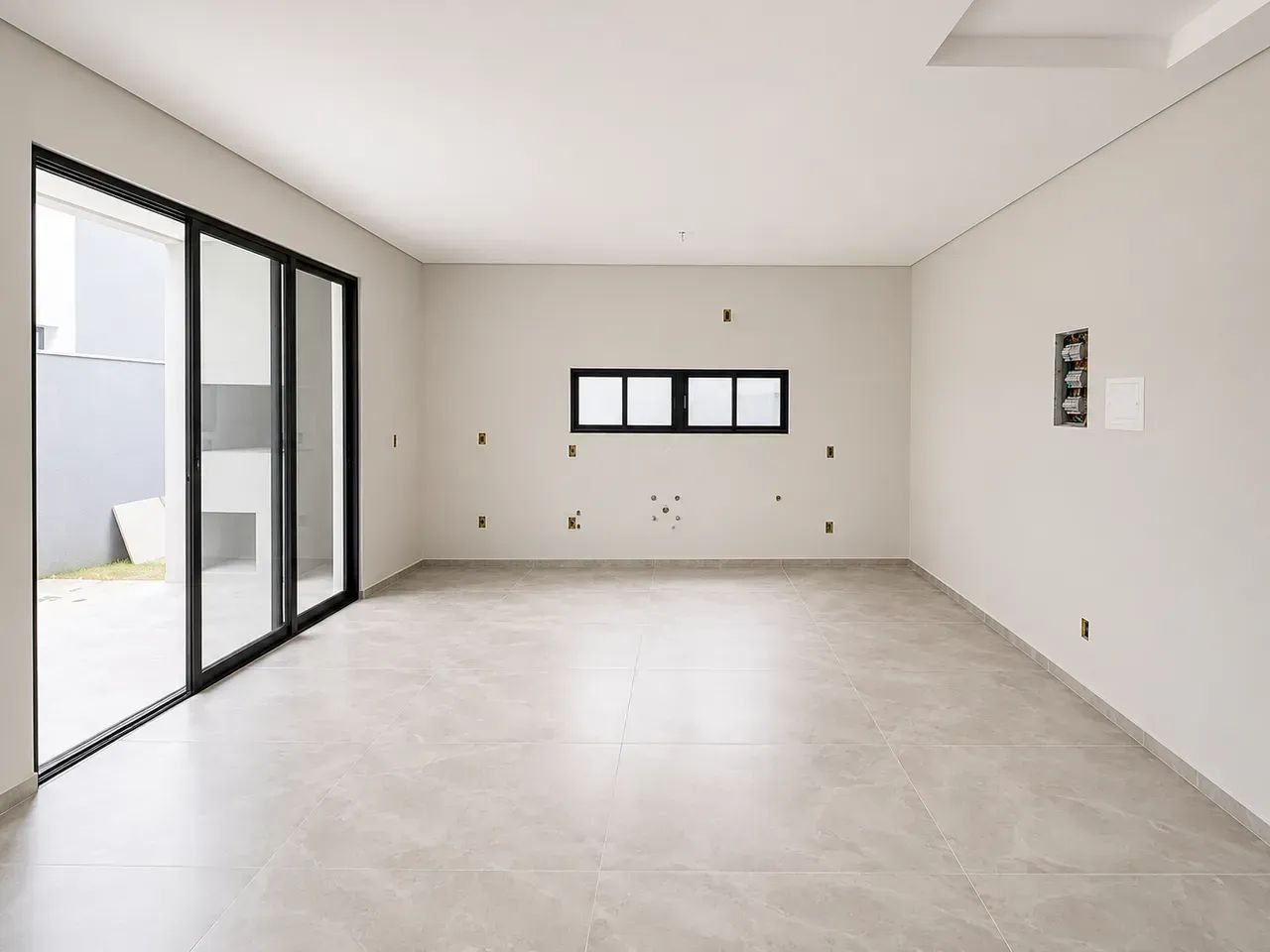 Casa com 3 Dormitórios a 150 Metros da Praia dos Açores | Florianópolis - SC - Foto 4