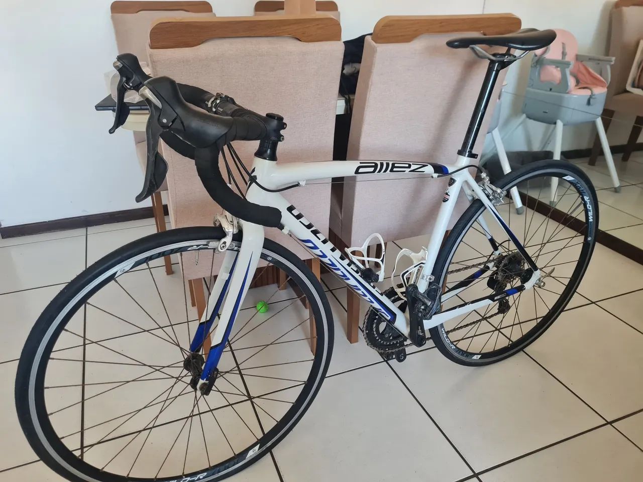 Bicicleta Speed Specialized modelo Allez - Foto 4