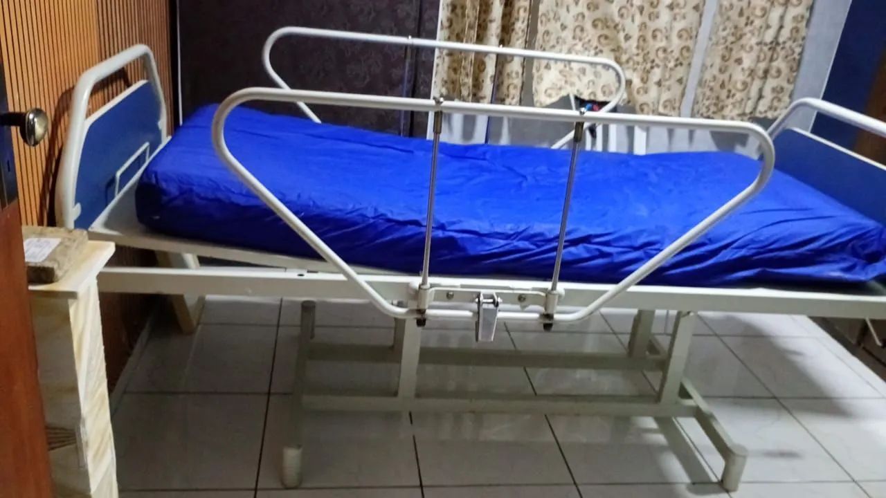 Cama hospitalar  - Foto 2