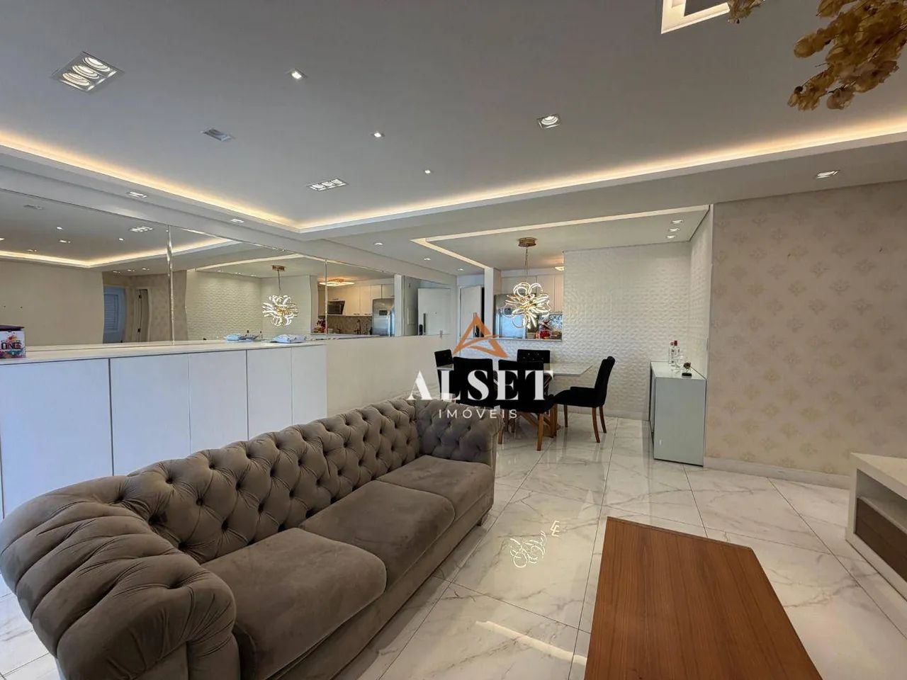 Apartamento com 2 dormitórios e varanda gourmet