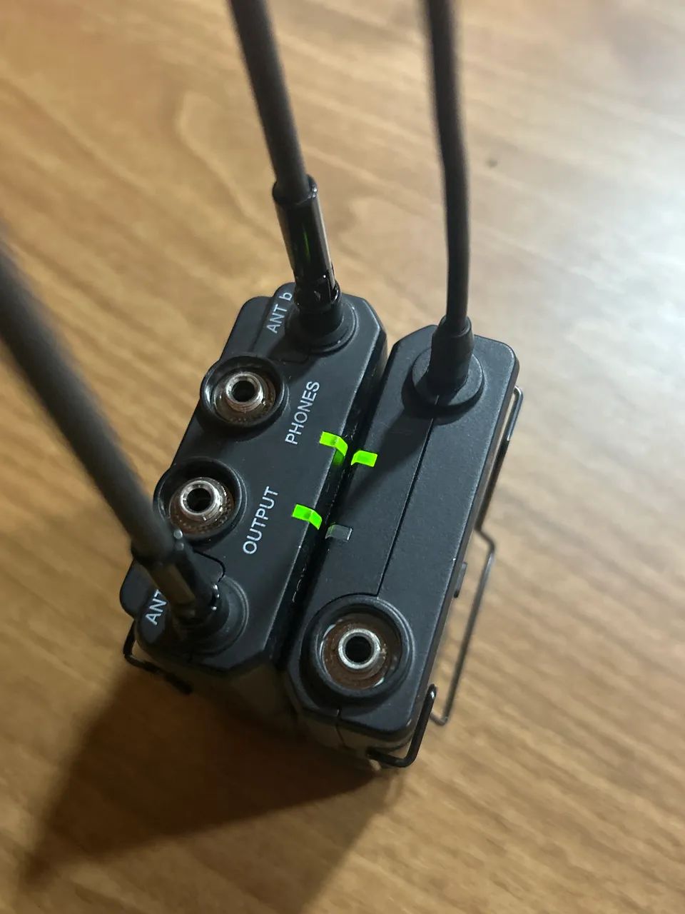 Microfone Sem Fio Sony Uwp - Utx-b03 + Urx-p03 - Foto 5