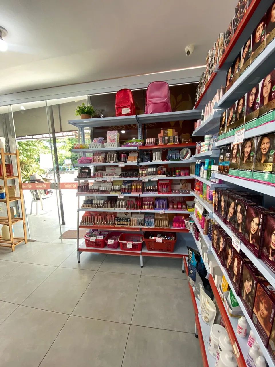 Passo loja de Cosméticos 10 anos de mercado  - Foto 4